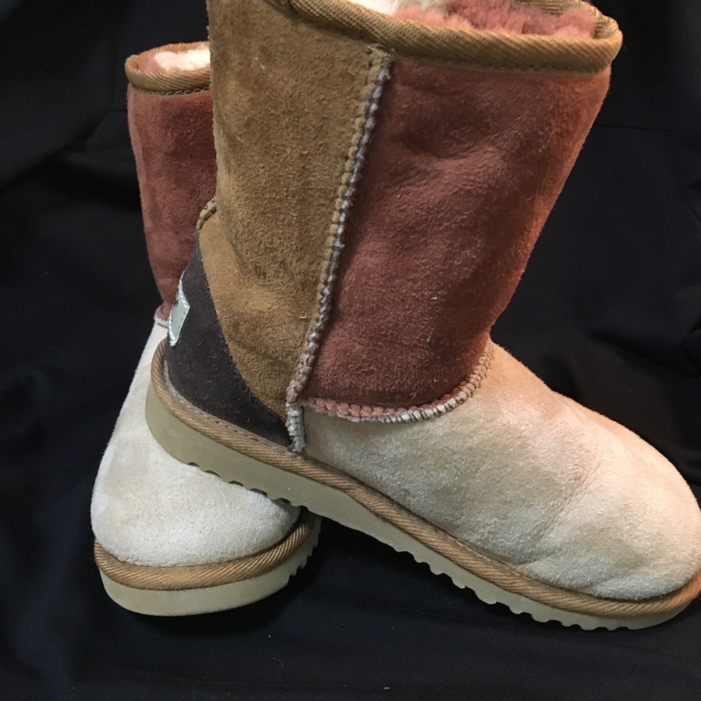 UGGS Australia, Kids Size 2 Multi-tone Boots